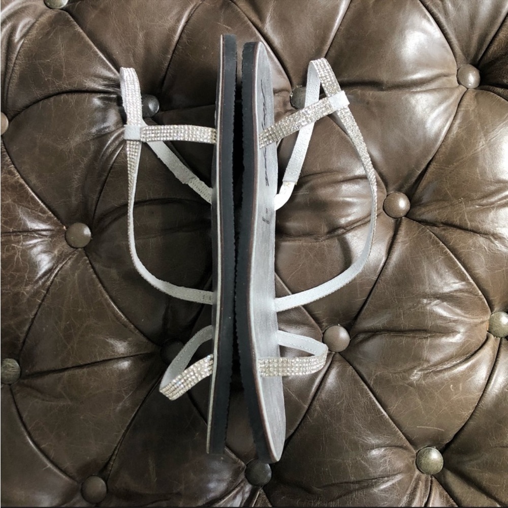 New Free People Silver Crystal Cove Sandal OB1128798 flat embellished sparkle - Picture 8 of 8